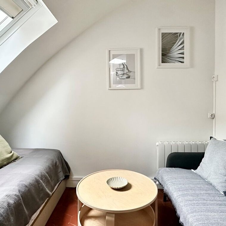 Appartement à louer rue de l'Université, Paris 7ème - Photo 1