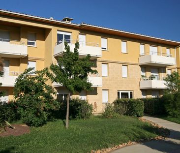 location Appartement T2 DE 41.61m² À MORIERES LES AVIGNON - Photo 1