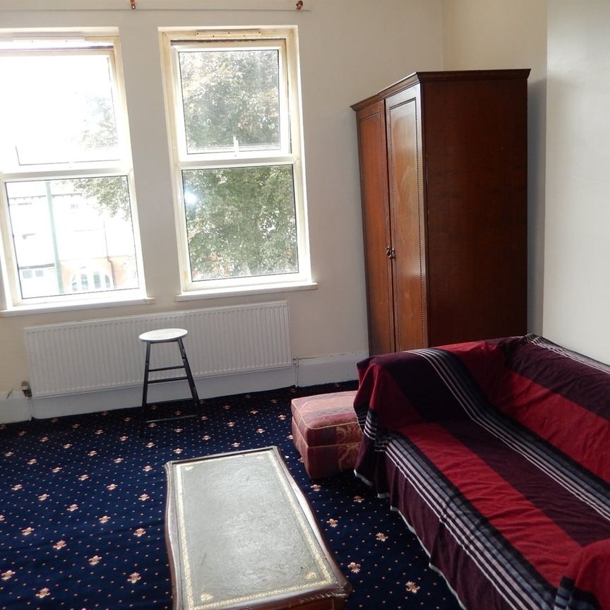 Bedsit, Stanmore Road, B16 - Photo 1