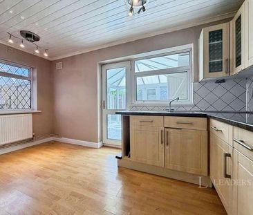 Helming Drive, Wolverhampton, West Midlands, WV1 - Photo 2