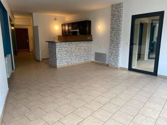 Location appartement 3 pièces 86.6 m² à Vogüé (07200) - Photo 1