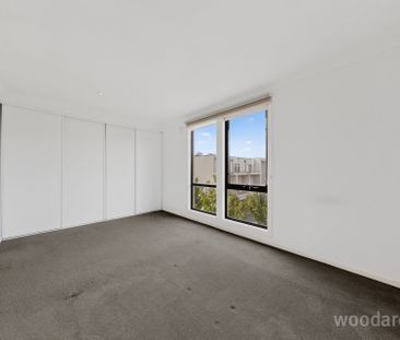 A Smart Choice for Modern Inner West Living - Photo 5