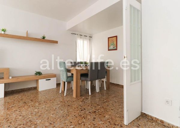 Avenida de la Nucía, Altea, Valencian Community 03590