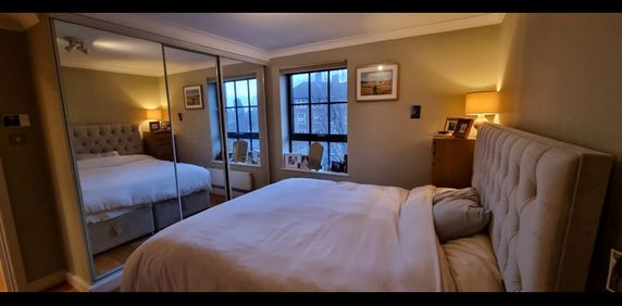 2 Bed Flat, Tower Bridge Wharf, E1W - Photo 2