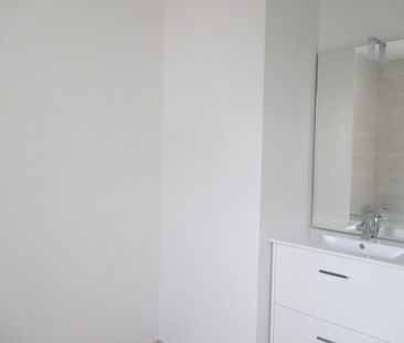Location Appartement 3 pièces 60m² ST JEAN LE BLANC 45650 - Photo 2