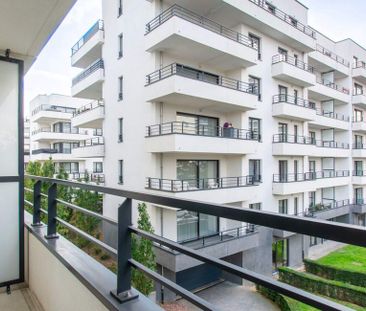 Appartement te huur in Evere voor € 1.200 met 1 slaapkamer - Foto 2