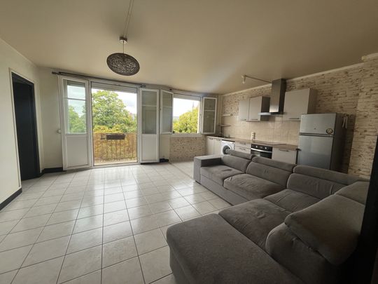 Location Appartement 2 pièces 44m² TROYES 10000 - Photo 1