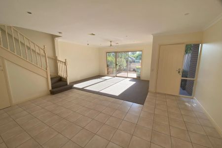 Unit 1/64 Doncaster East Road, Mitcham. - Photo 3