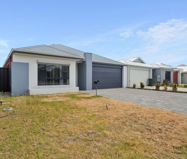 Stylish Family Home with Modern Comfort & Great Outdoor Living - Photo 3