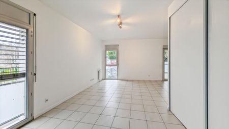 Location Appartement 2 pièces 57m² VENISSIEUX 69200 - Photo 4