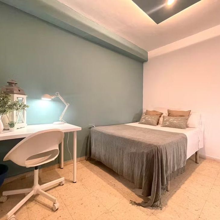 Calle Ciudad de Ronda, Sevilla, Andalusia 41004 - Photo 1