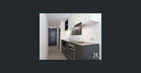 Modern Partly Furnished 1-Bedroom Apartment in the Heart of Victoria Harbour - Photo 4