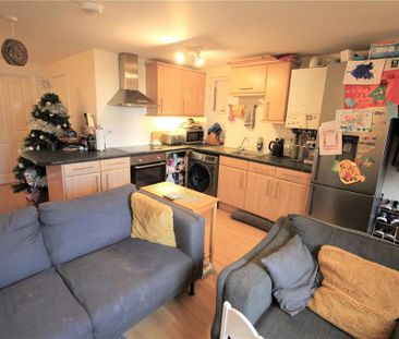 2 bedroom apartment to rent - Photo 6