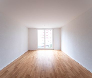 2.5 room apartment on the 5th floor in Fribourg! - Foto 1