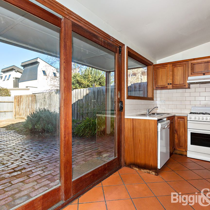 SPACIOUS BEDROOMS SUNNY FRONT AND BACKYARD - Photo 1