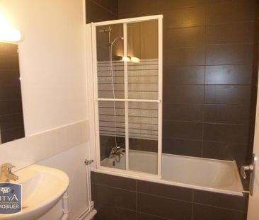 Location Appartement 2 pièces 59m² LAVAL 53000 - Photo 2