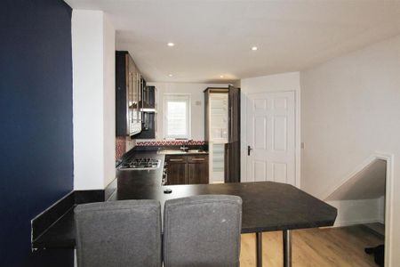 3 bedroom house to rent - Photo 3