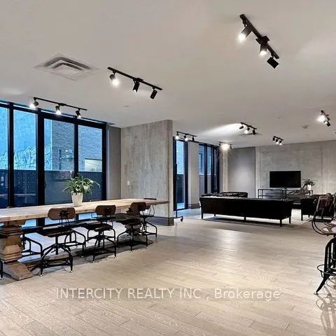 608 Richmond Street #917 - Photo 1