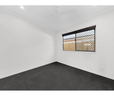 20 Flint Place, White Rock QLD 4306 - Photo 4