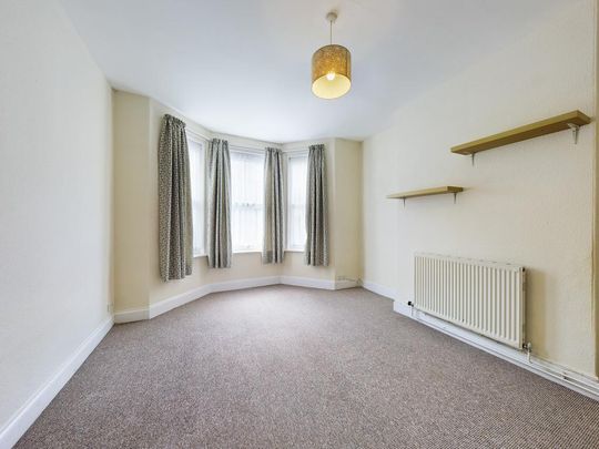 1 bedroom ground floor flat to rent - Photo 1