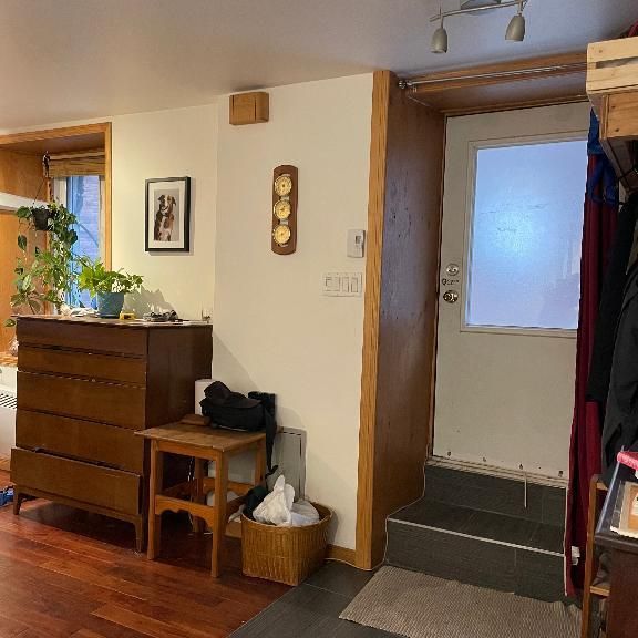 Studio Plateau Mont-Royal Cession de bail Lease transfer Dec 1 - Photo 1
