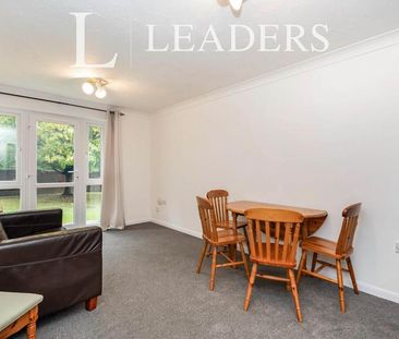 1 bedroom apartment to rent Tennyson Court, 50 Winn Road, Southampt... - Photo 2