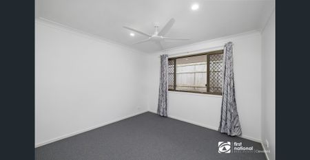 Huge Expansive Gem of a Home in Alexandra Hills - Photo 4