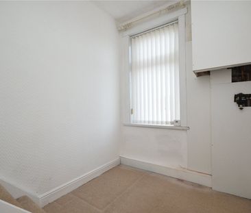 56, Longroyd Avenue, Leeds, West Yorkshire, LS11 5HA - Photo 6