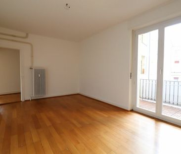 Beim Morgartenring- helle 3-Zimmer-Altbauwohnung in Basel - Photo 3