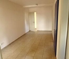 Hier bleiben keine Wünsche offen! Tolle Wohnung mit vielen Extras! - Photo 4