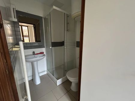 Location Appartement 1 pièce 21m² BOULOGNE SUR MER 62200 - Photo 3