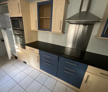 A LOUER - Quartier Palais Jacques Cœur - Appartement de standing de... - Photo 6