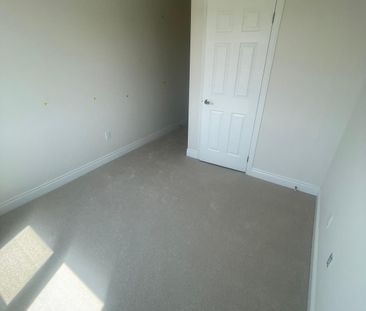 For Lease - 3317 Sixth Line, Oakville, Ontario - Photo 6