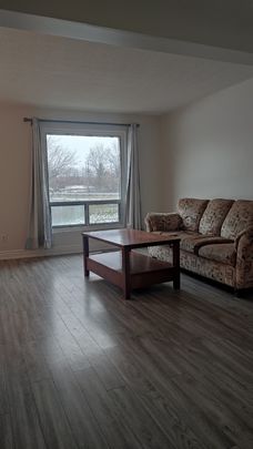 For Lease - 96 Carleton Place Unit# 96, Brampton, Ontario - Photo 1