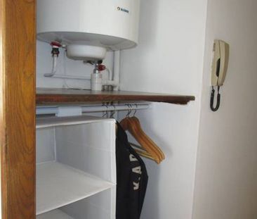 Location Appartement 1 pièce 25m² NARBONNE 11100 - Photo 6