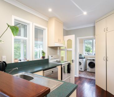9 Franklyn Road, Tawa - Photo 5