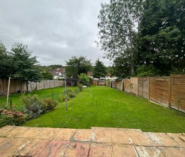 3 bedroom semi-detached house to rent - Photo 3