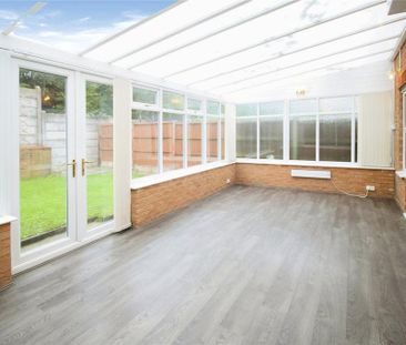 3 bedroom semi-detached house to rent - Photo 4