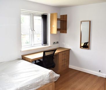 1 bedroom in a house share to rent - Photo 5