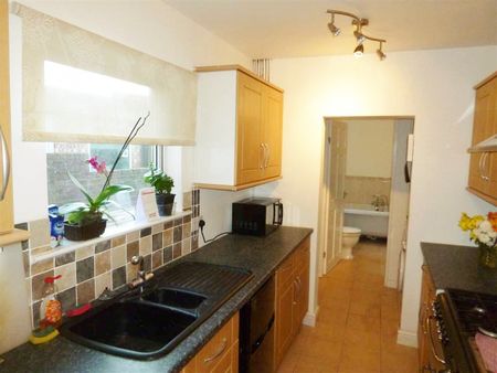 Student Accommodation, 51 Canwick Road, Lincoln, Lincolnshire, LN5 8HE, United Kingdom - Photo 5