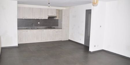 Appartement te huur in Lanaken voor € 880 met 3 slaapkamers - Foto 4