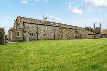 3 bedroom detached house to rent - Photo 3