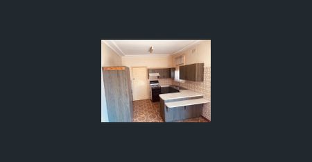 Perfectly positioned close to everything - 23 Walters Road Blacktown. Rent $900 PW. - Photo 5