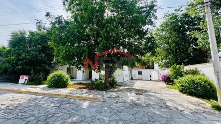 Casa en Renta en Los Rodríguez | Norte de Saltillo | 1 Planta con Jardín y Terraza - Photo 3