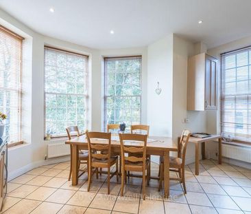 3 bedroom apartment to rent - Photo 2