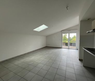 Location Appartement 4 pièces 79m² ROQUES 31120 - Photo 3