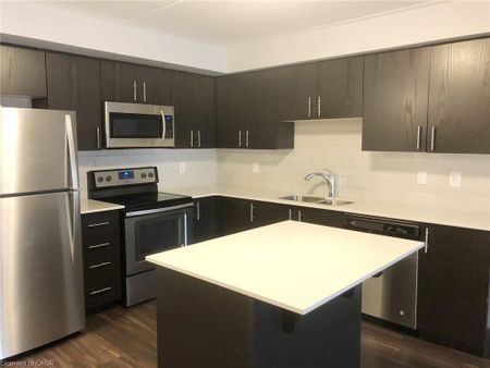 For Lease - 25 Kay Crescent Unit# 207, Guelph, Ontario - Photo 3