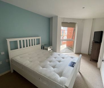 2 Bed Flat, East Street, LS9 - Photo 4