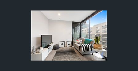 Fantastic 2-Bedroom Apartment in the Heart of South Yarra! - Photo 3