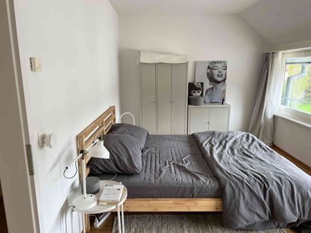 3.5 Zimmer, 104 m², 2. Stock - Foto 2
